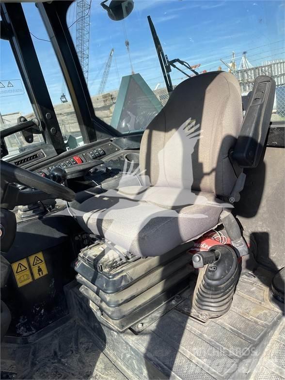 JCB 409  휠로우더