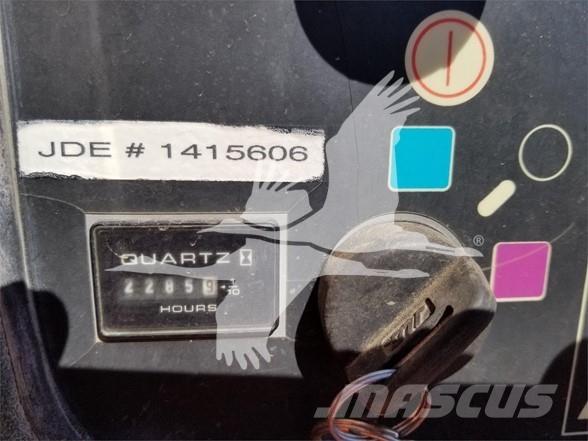 JLG 600AJ 관절형 전동이동 리프트