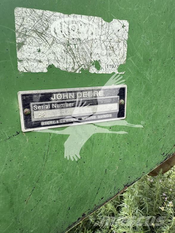 John Deere 630 디스크 하로우(쇄토기)