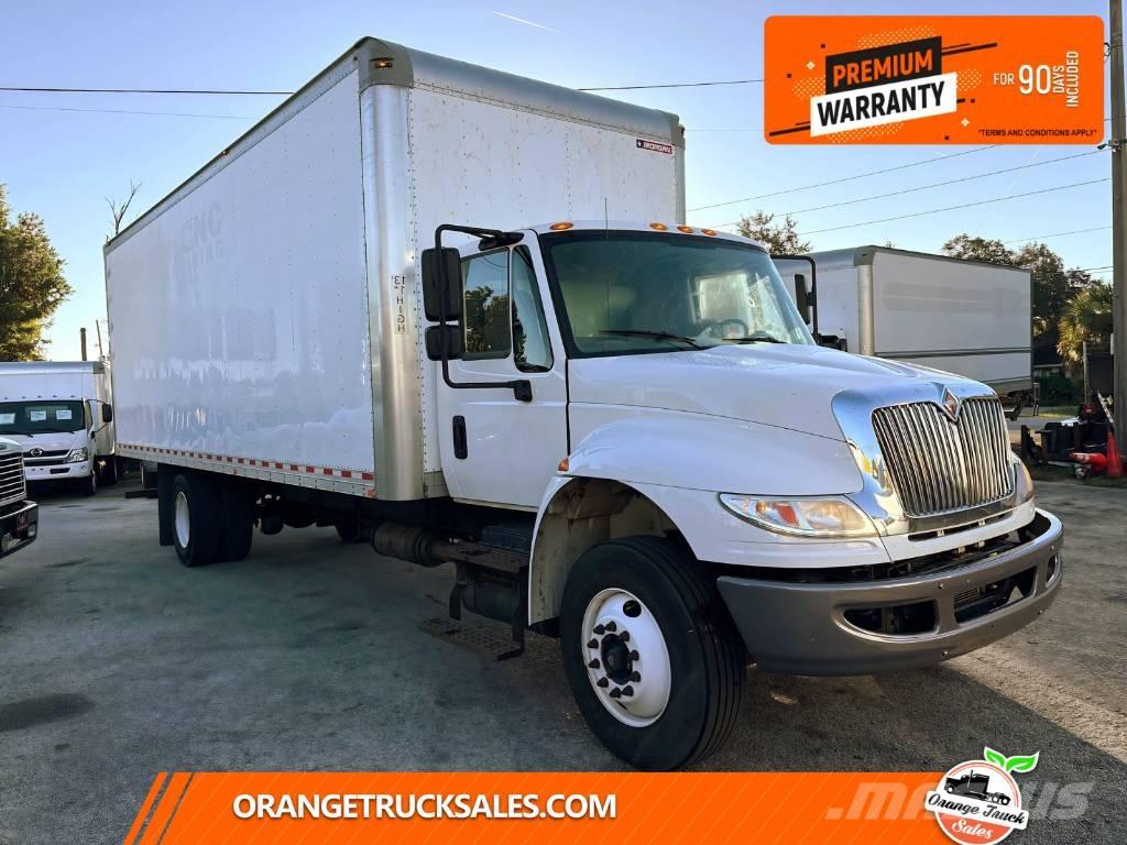 International 4300 탑차 트럭