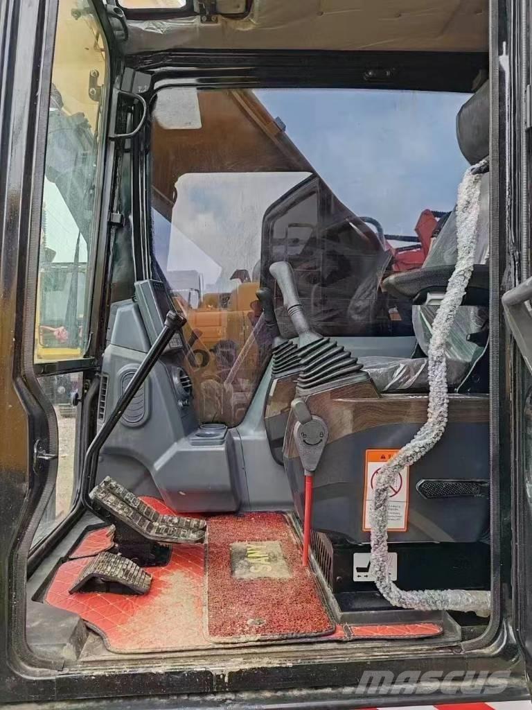 Sany SY215C 대형 굴삭기 29톤 이상