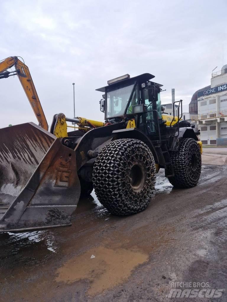 Hitachi ZW250-6  휠로우더