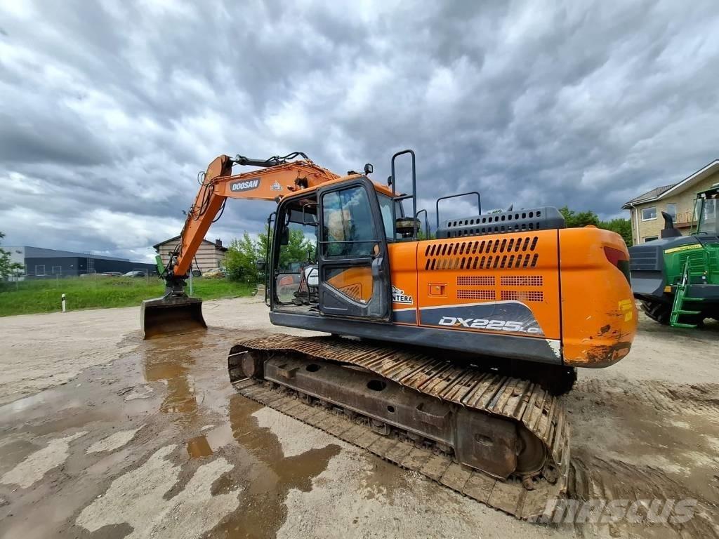 Doosan DX 225 LC-5 대형 굴삭기 29톤 이상