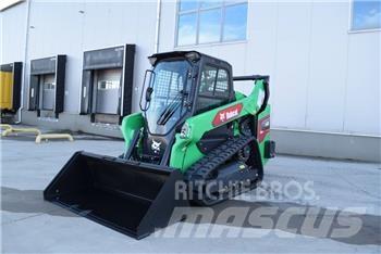 Bobcat T 66  스키드로더