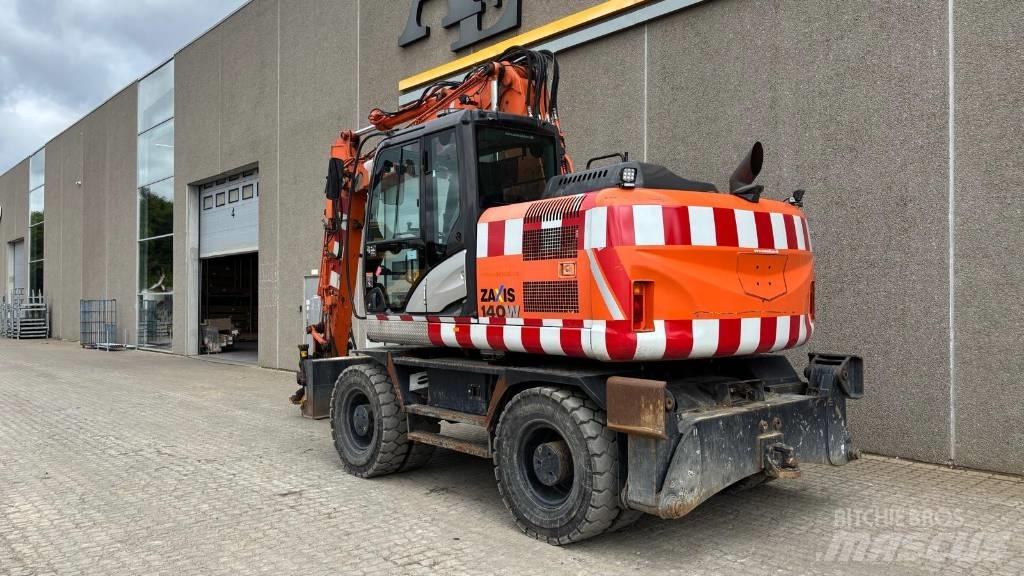 Hitachi ZX 140 W-5  휠 굴삭기