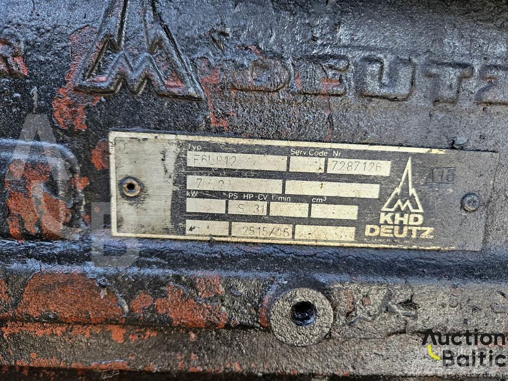 Deutz F6L912 트랙터