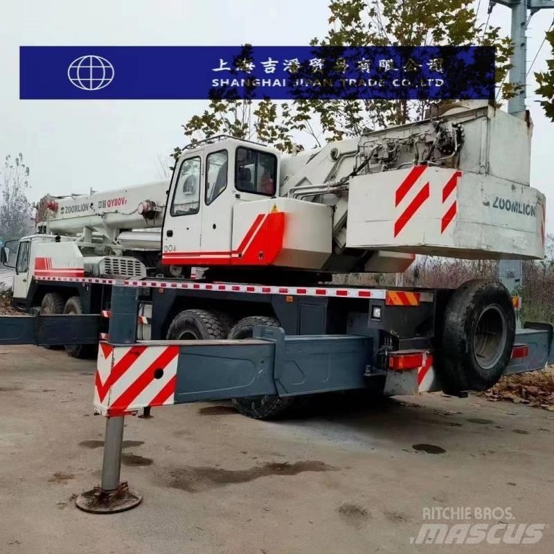 Zoomlion QY 70 H A/T 크레인