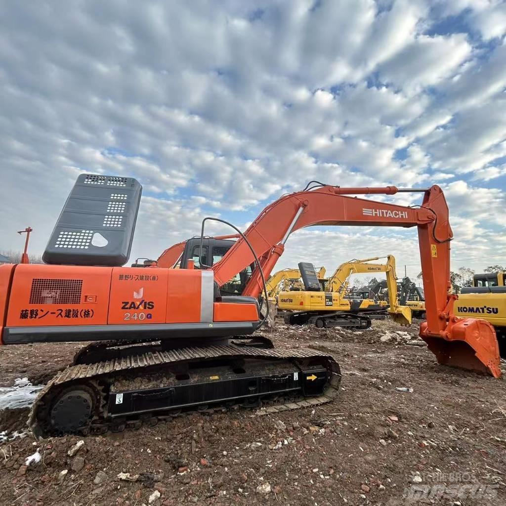 Hitachi ZX 240 대형 굴삭기 29톤 이상