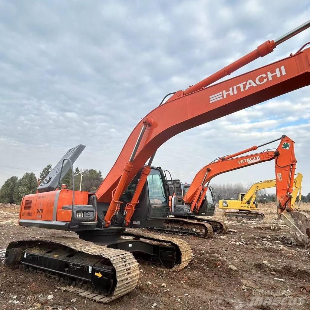 Hitachi ZX 240 대형 굴삭기 29톤 이상