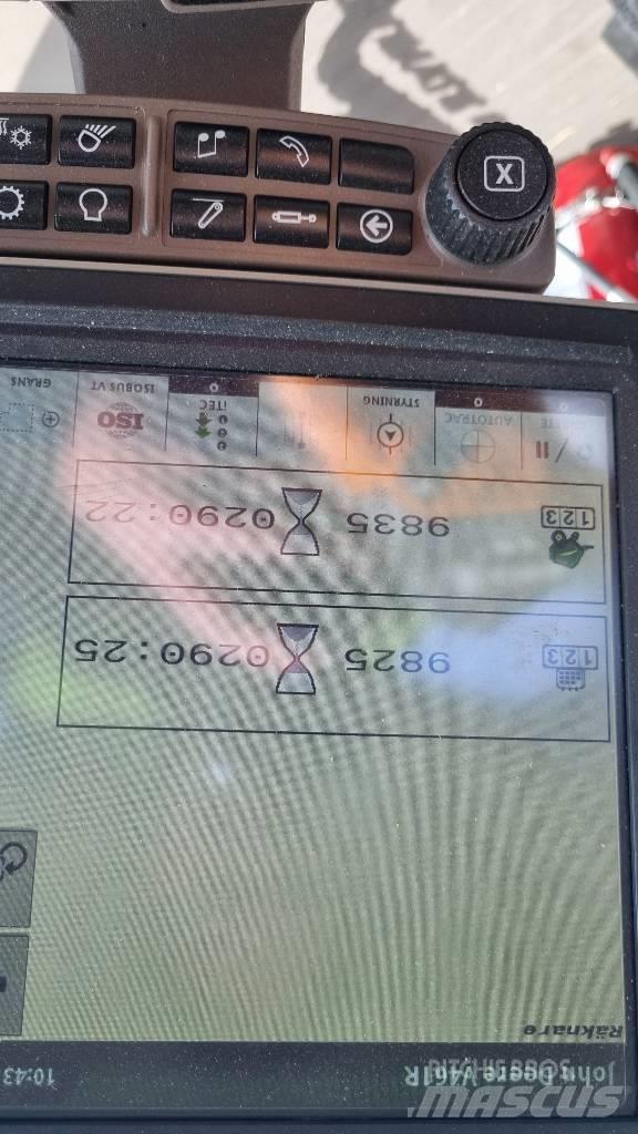 John Deere V461R 원형 곤포기