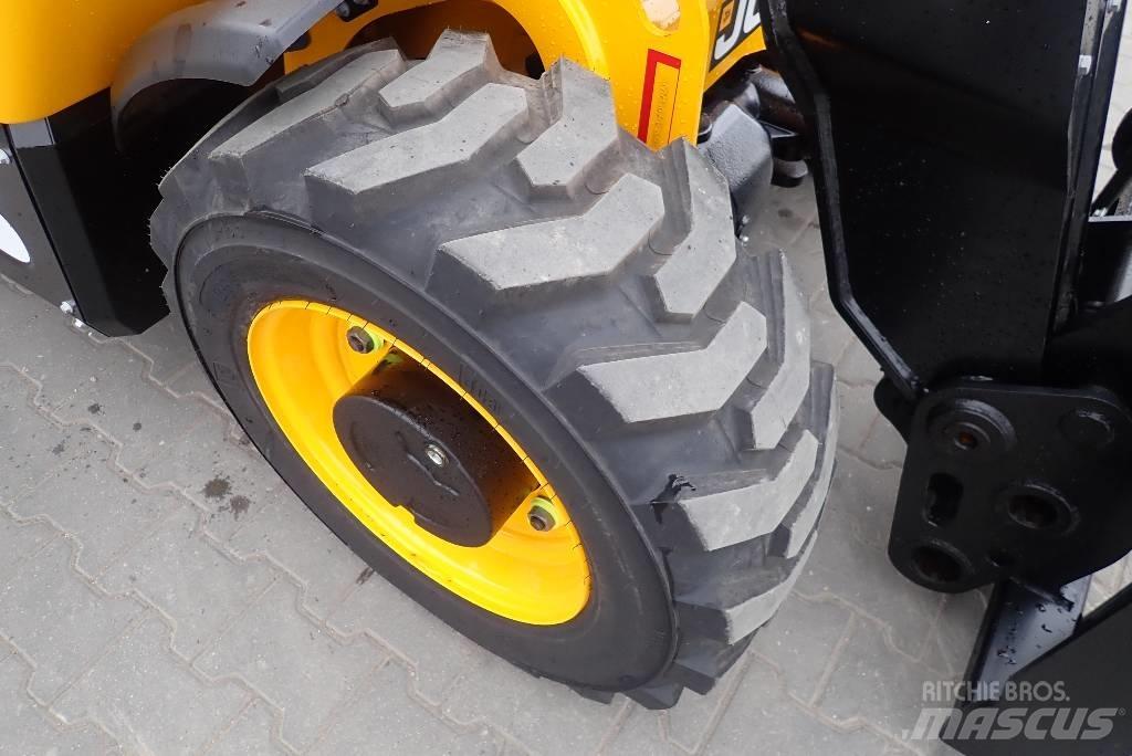JCB 514-40 미니 로더