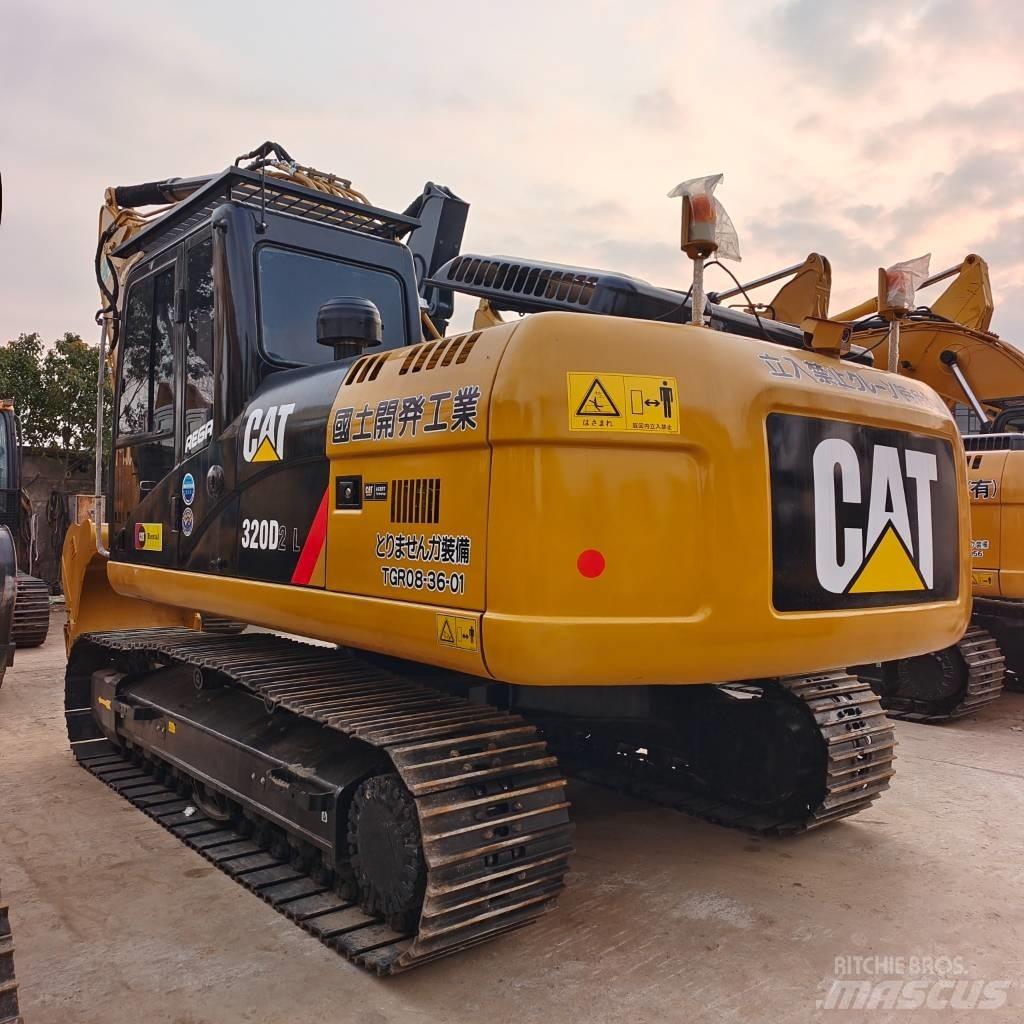 CAT 320D 대형 굴삭기 29톤 이상