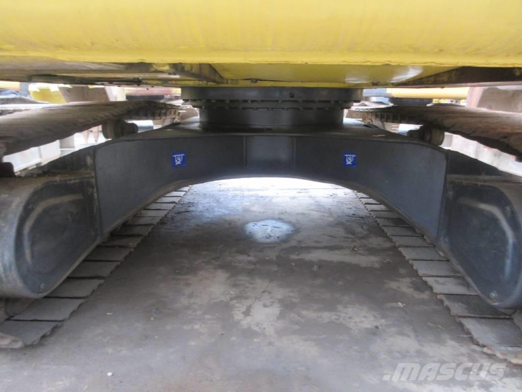 Komatsu PC 120 대형 굴삭기 29톤 이상