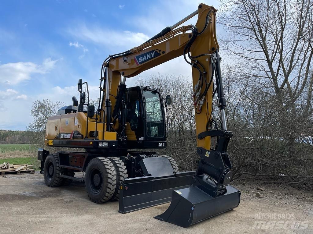 Sany SY155W  휠 굴삭기