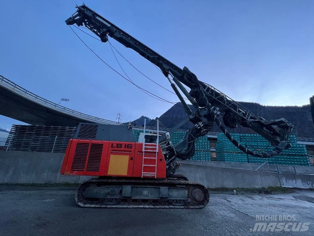 Liebherr LB 16 중형 드릴 장비