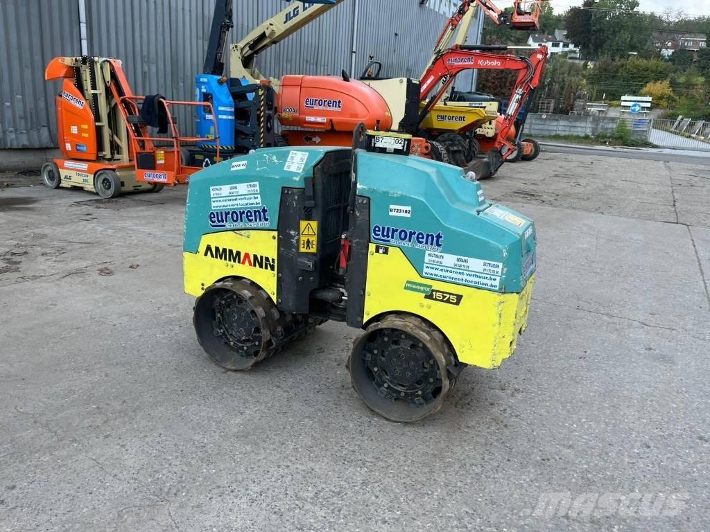 Rammax 1575 토양 다짐기