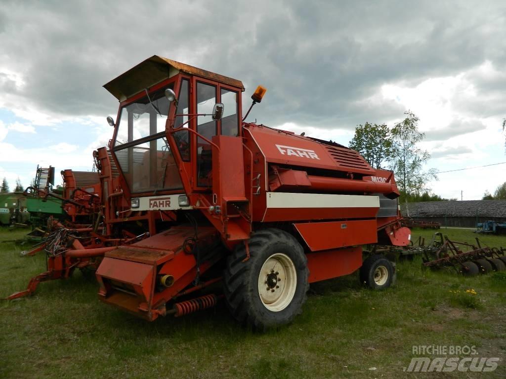 Deutz-Fahr 1302 콤바인 수확기