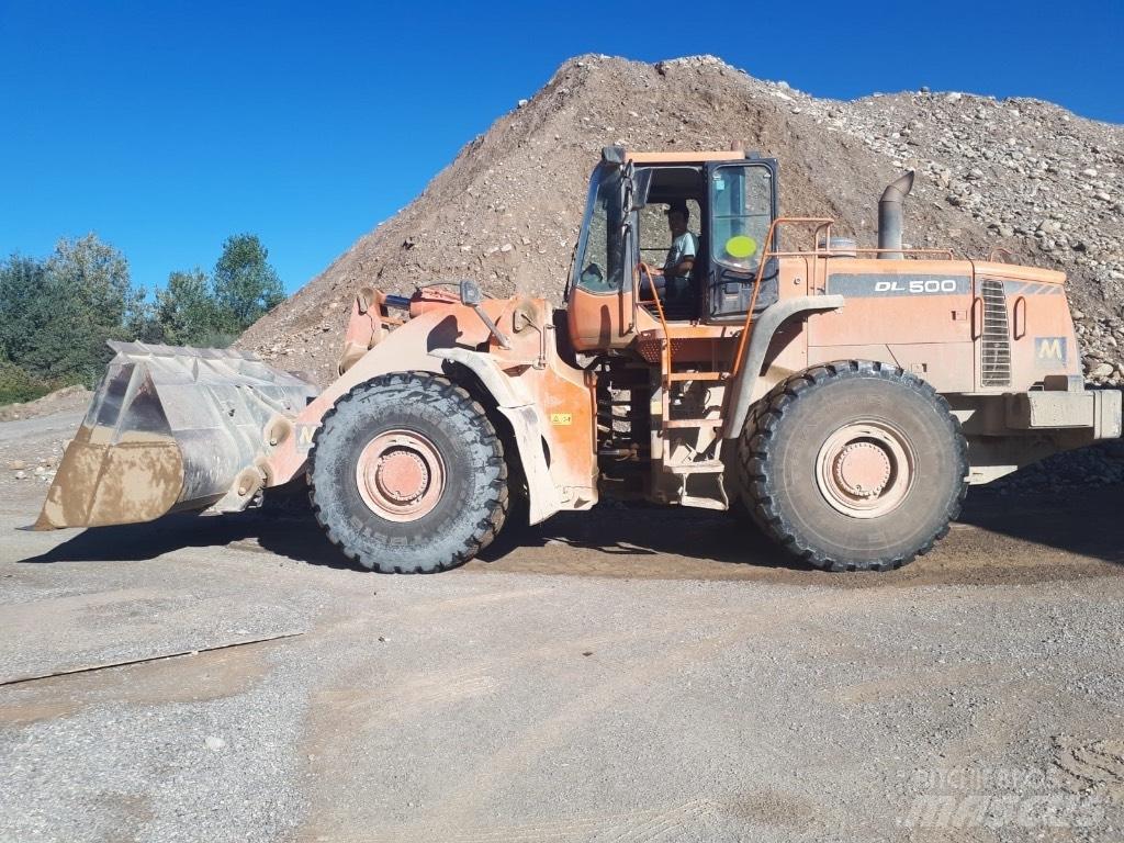 Doosan DL 500  휠로우더