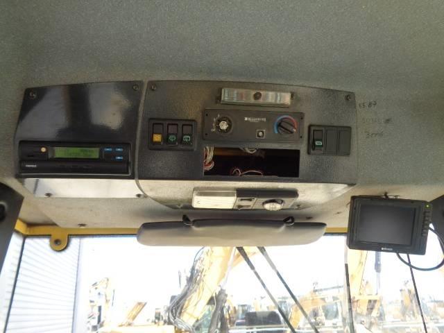Bomag BW 219 D H-4 싱글 드럼 롤러