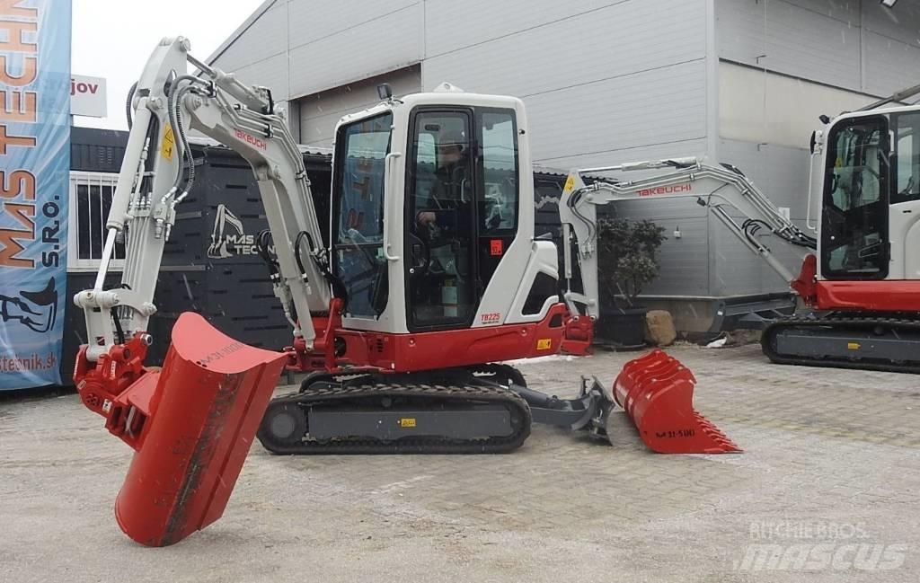 Takeuchi TB225 소형 굴삭기 7톤 미만