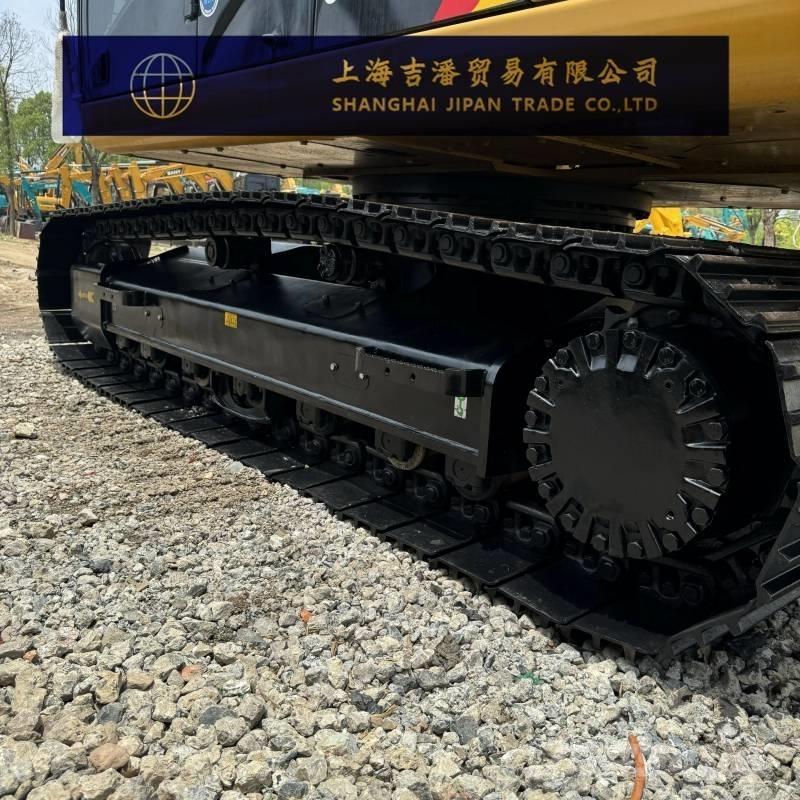 CAT 320 D 대형 굴삭기 29톤 이상