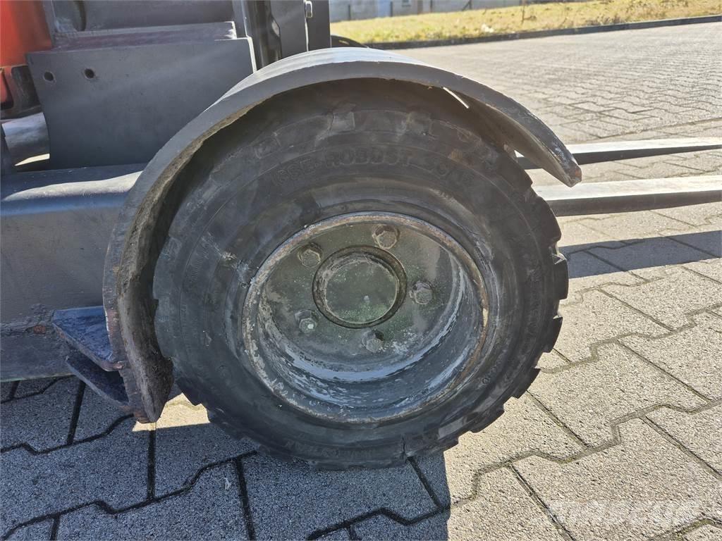 Linde R20G-12 리치 트럭
