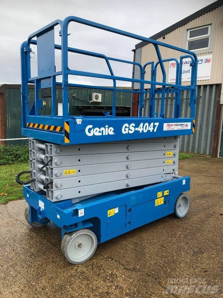 Genie GS 4047 가위형 리프트