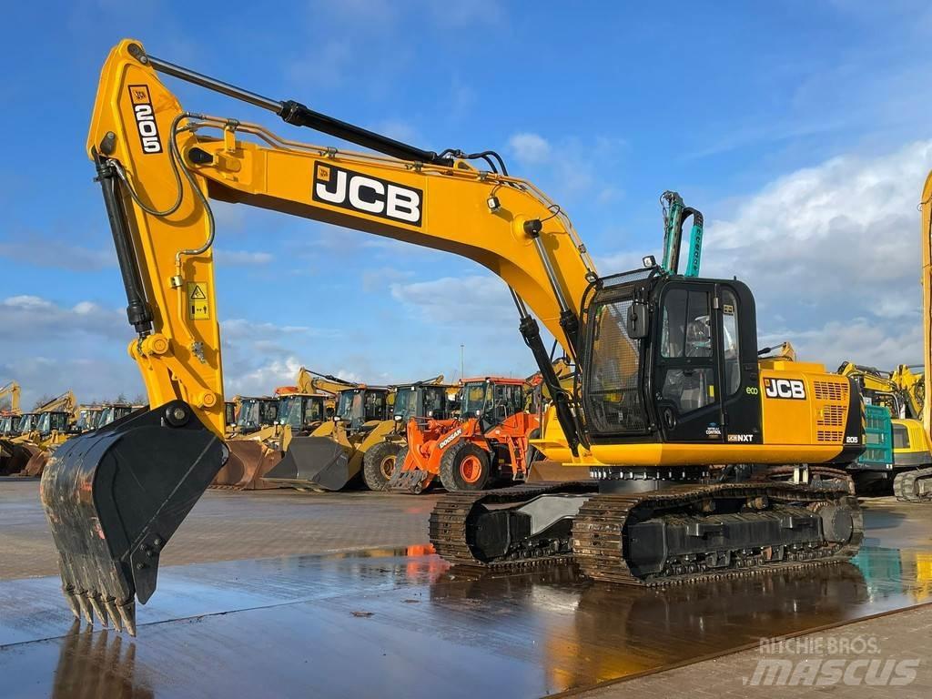 JCB 205 대형 굴삭기 29톤 이상