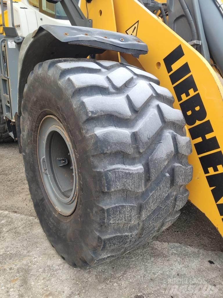 Liebherr L580 XPower  휠로우더