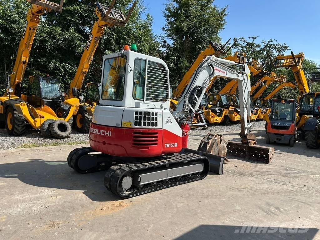 Takeuchi TB 153 FR 중형굴삭기 7톤-28톤