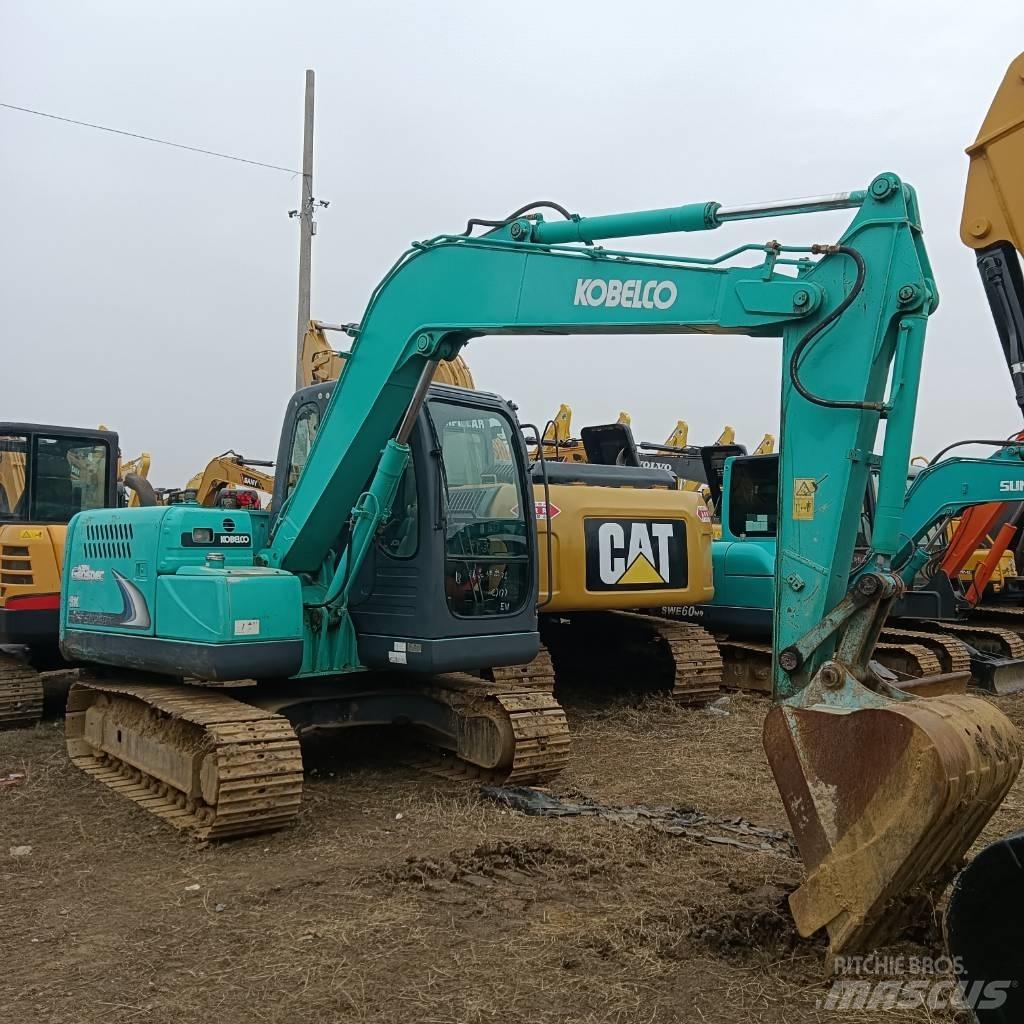 Kobelco SK75-8 중형굴삭기 7톤-28톤