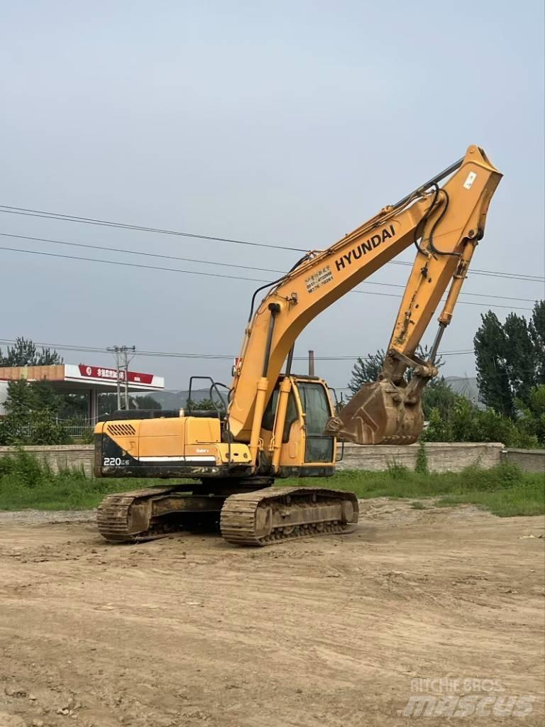 Hyundai R220-9S 대형 굴삭기 29톤 이상