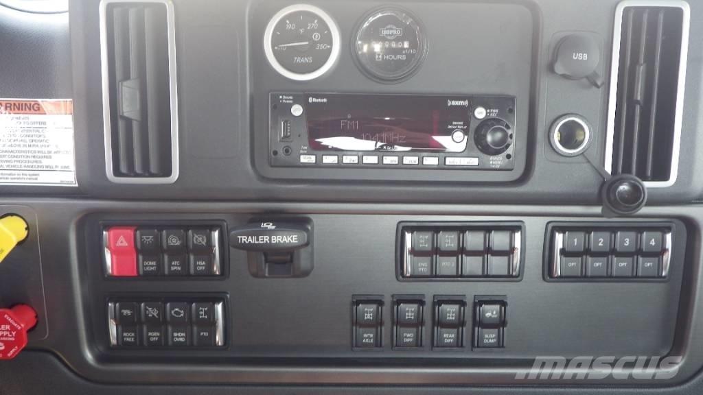 Freightliner 114 SD 새시 운전실 트럭