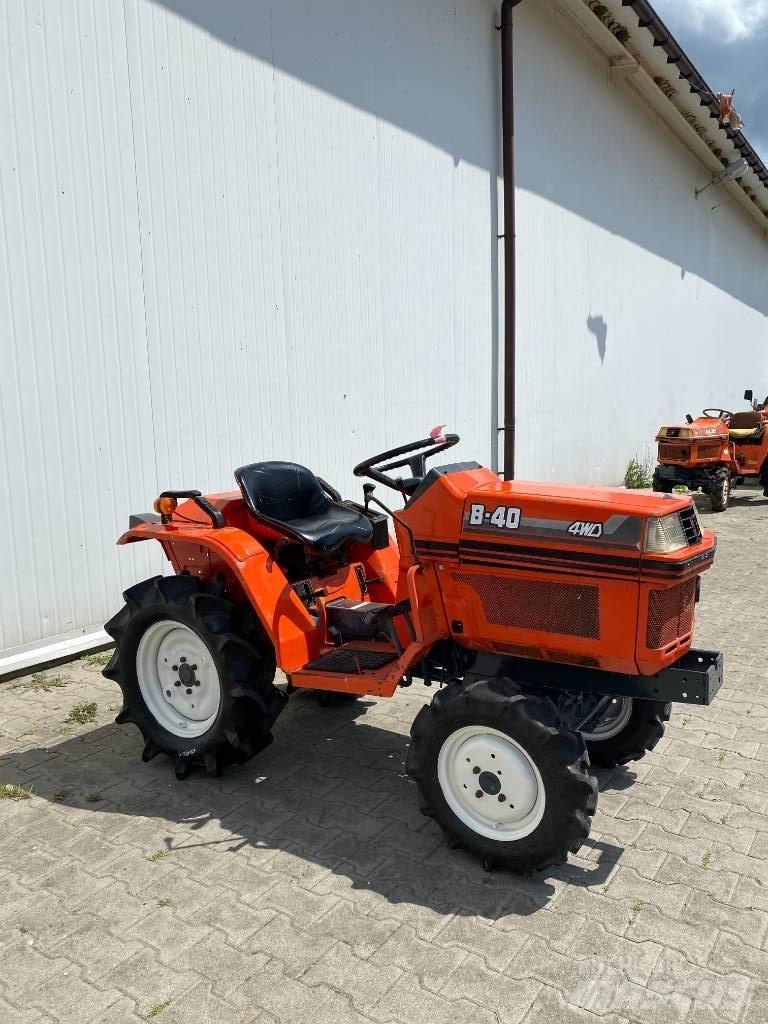 Kubota B 40 소형 트랙터