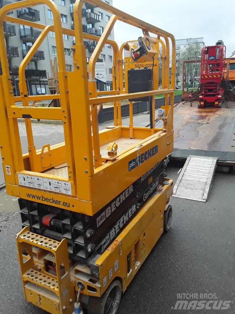 JCB S1930E (02294) 가위형 리프트