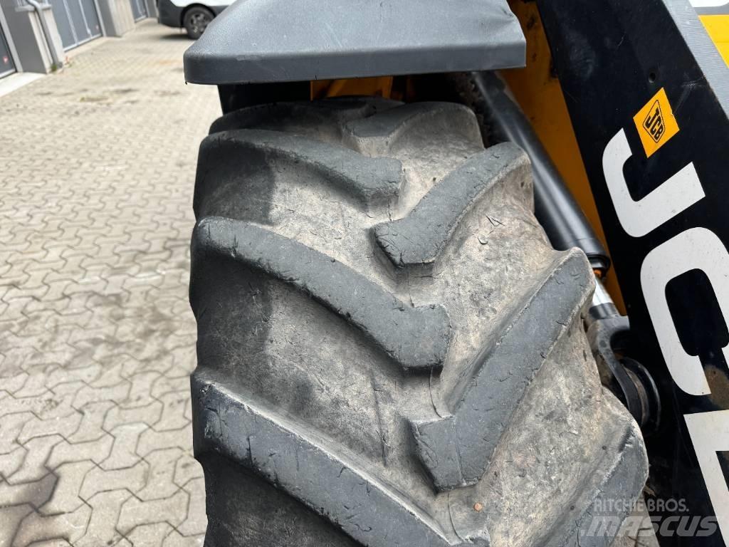 JCB 411 HT  휠로우더