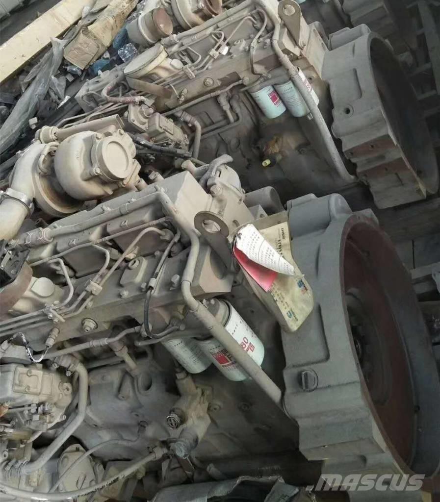 Cummins C220-20 엔진