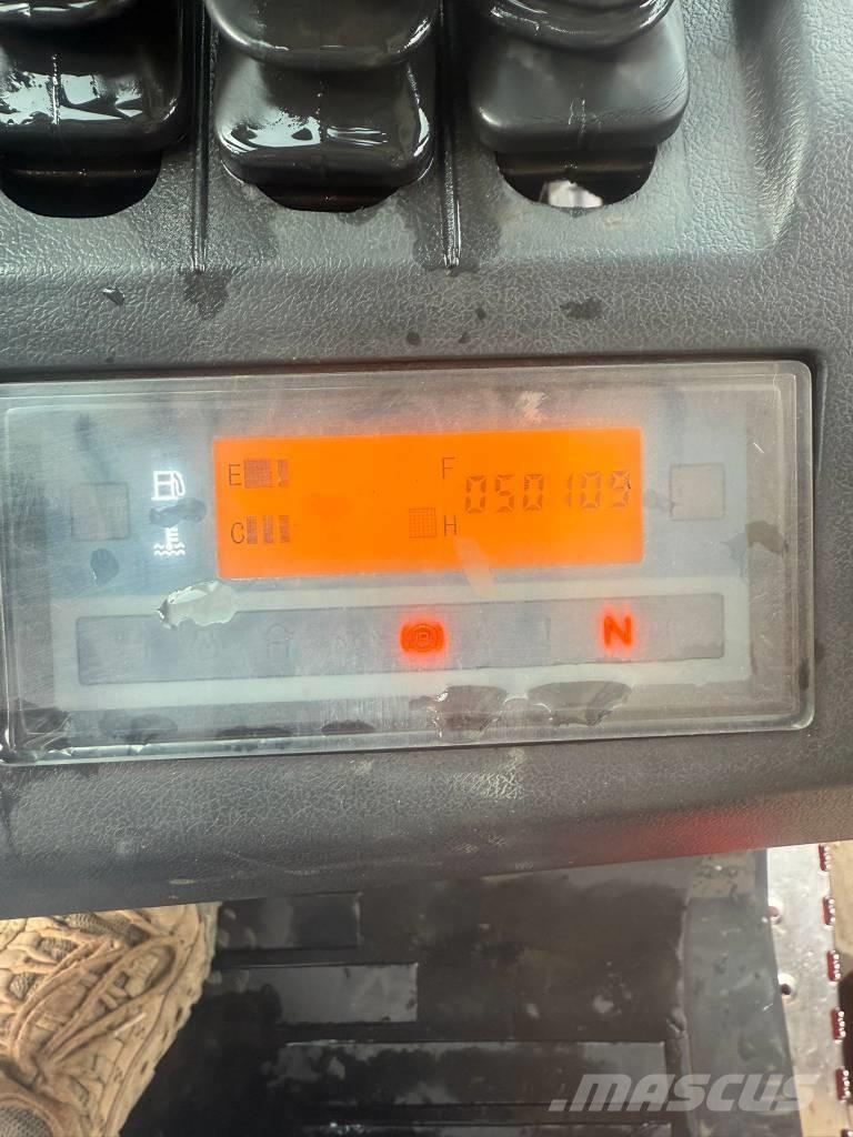 Manitou MI 30 D 디젤 지게차