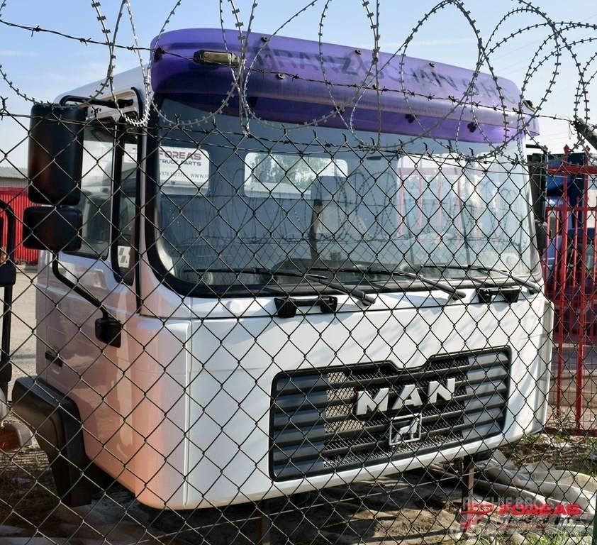 MAN SERIES 4 캐빈 및 인테리어
