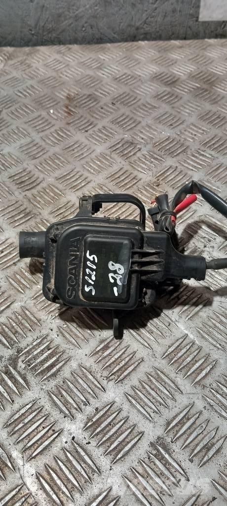 Scania R 440  1793197 라디에이터