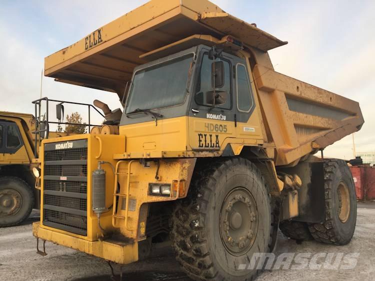 Komatsu HD 605-5 초대형 덤프 트럭