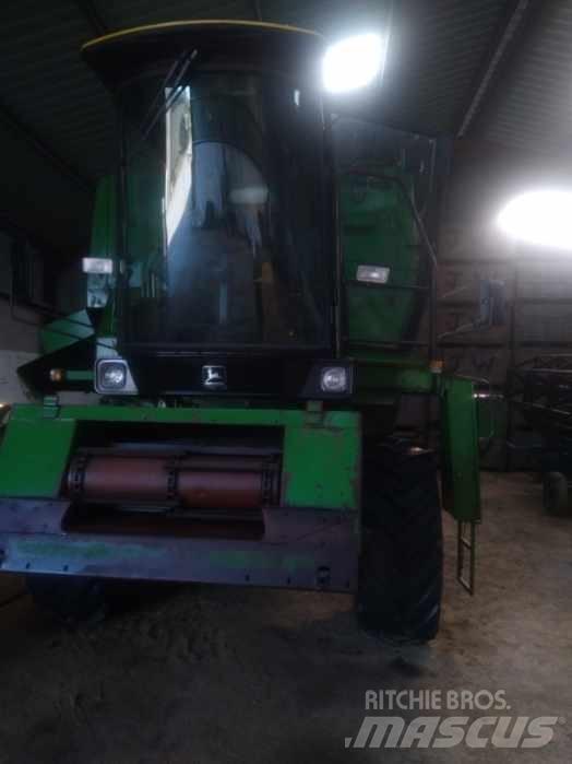 John Deere 1065 콤바인 수확기
