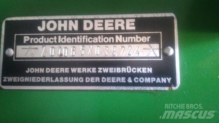 John Deere 1065 콤바인 수확기