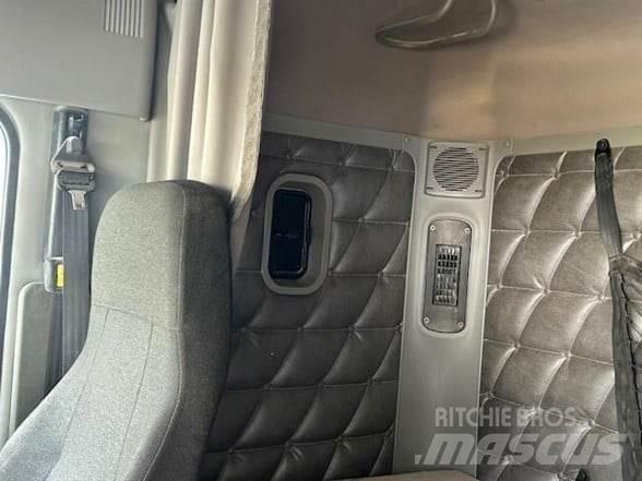 Freightliner 122SD 트랙터 유닛