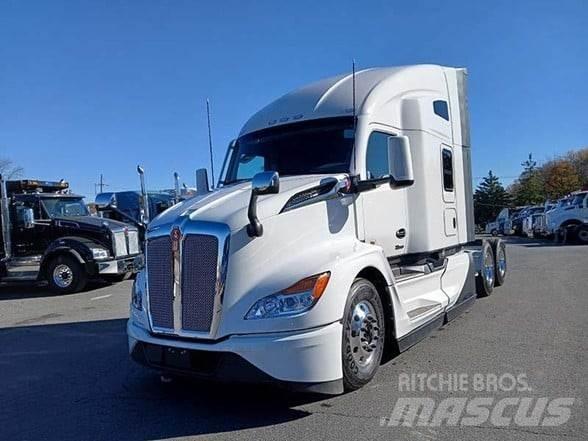 Kenworth T680 트랙터 유닛