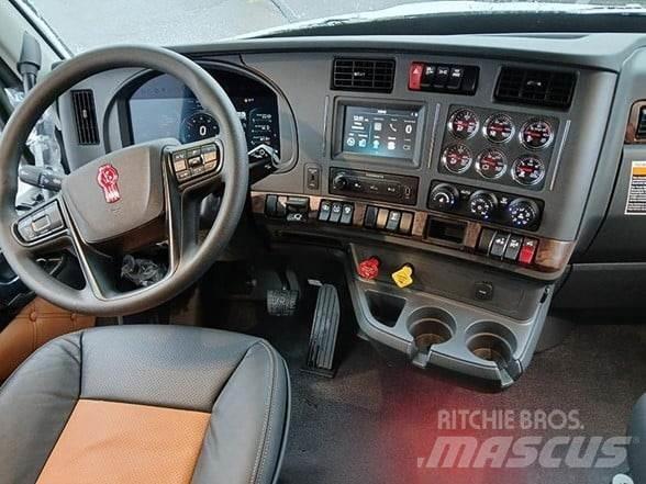 Kenworth T680 트랙터 유닛