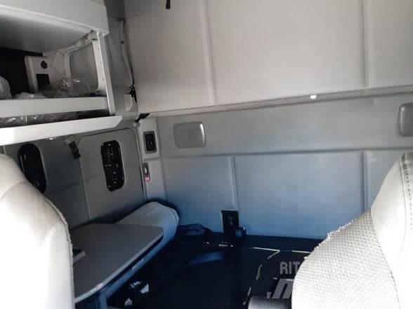 Kenworth T680 트랙터 유닛