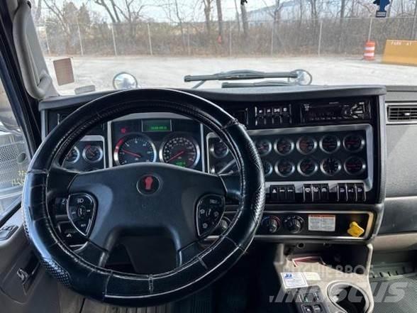 Kenworth T800 덤프 트럭