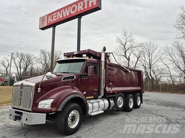 Kenworth T880 덤프 트럭