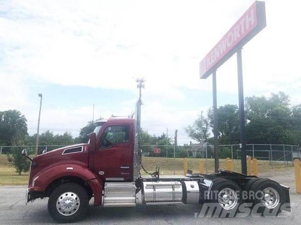 Kenworth T880 트랙터 유닛